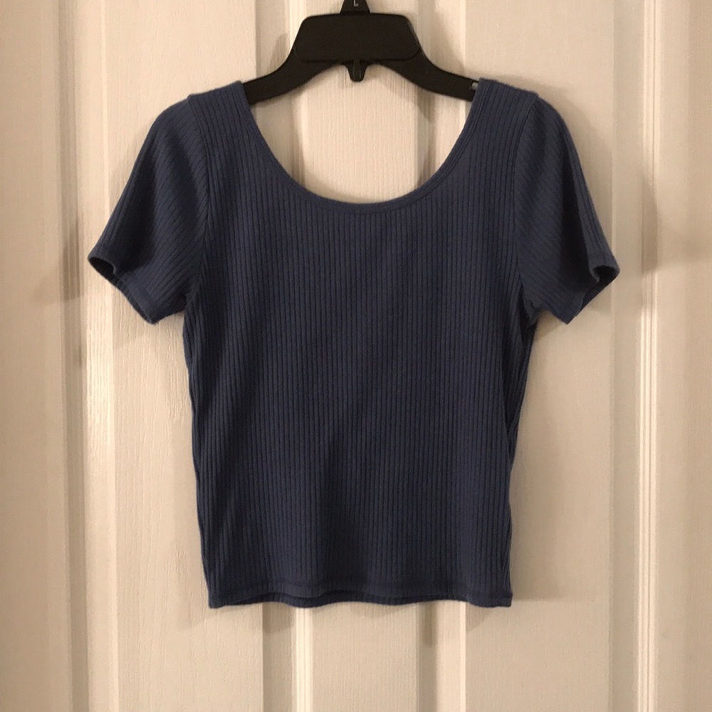 Hollister crop top